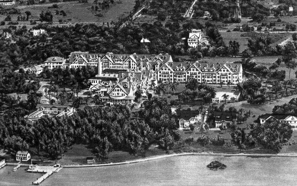 Historic aerial photo of the enormous wooden Belleview Biltmore Hotel at Belleair, around 1940